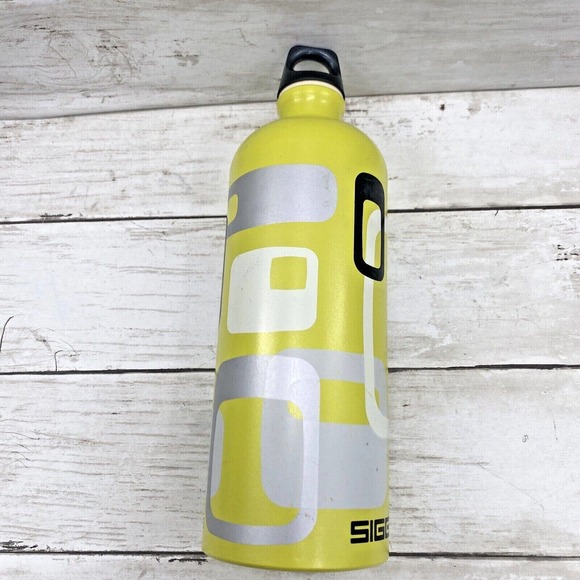 Authentic SIGG Swiss Made 1.0 Liter Aluminum Water Bottle Cool Pattern, Gorman - Picture 11 of 12